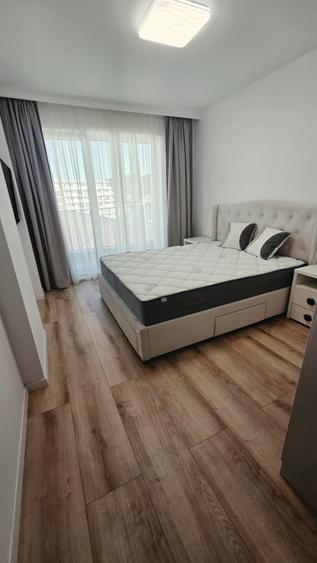 Apartament cu 2 camere semidecomandat în Florești