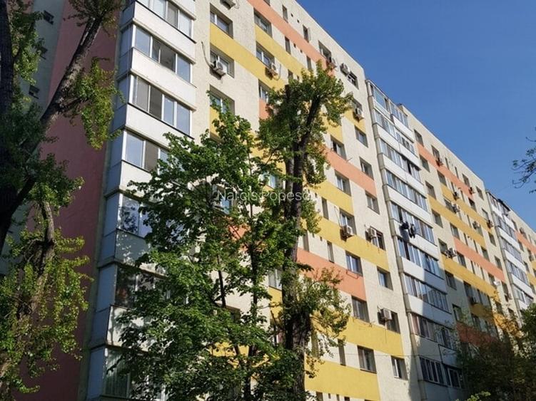 OBOR COLENTINA TEIUL DOAMNEI LANGA SECTIA 7 POLITIE, METROUL OBOR LA 12 MIN