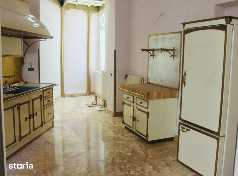 Casă cu Teren 684.23 Mp în Unirii