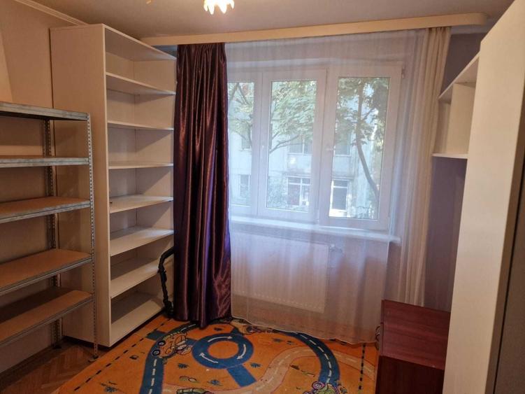 Apartament cu 4 camere decomandat în Rahova