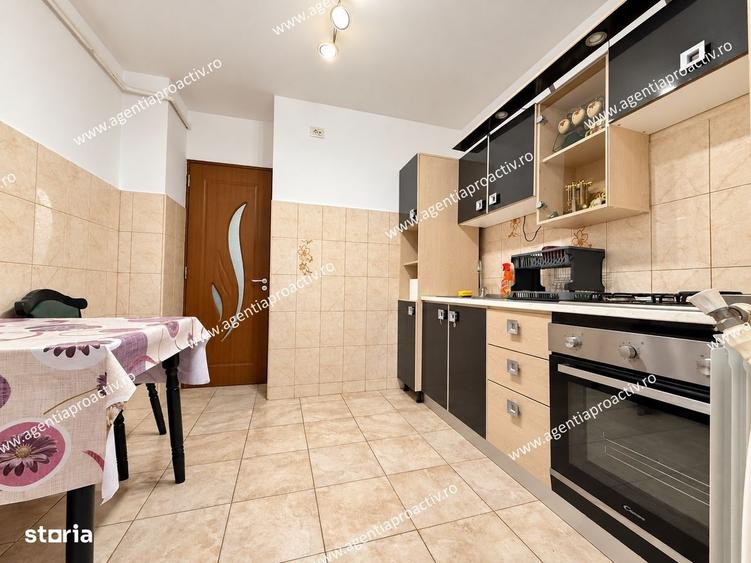 Apartament cu 2 camere în Piața Centrală