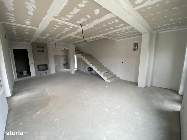 Comision 0% | Casa premium 4 camere de vanzare in ansamblu modern | St - 4