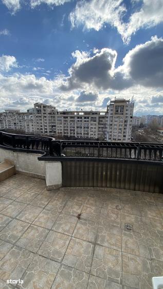 Apartament cu 4 camere în Titan