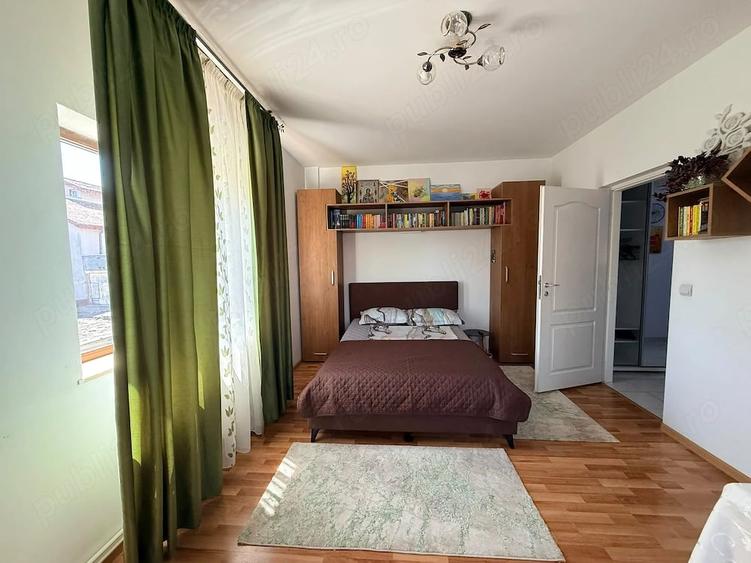 Apartament cu 3 camere decomandat în Nord