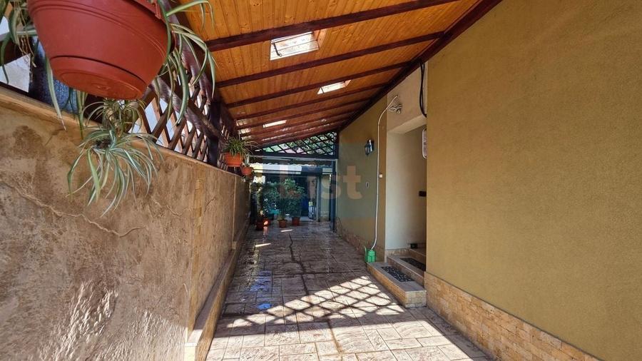 Casă, Central Orsova, cu vedere la Dunăre - 3