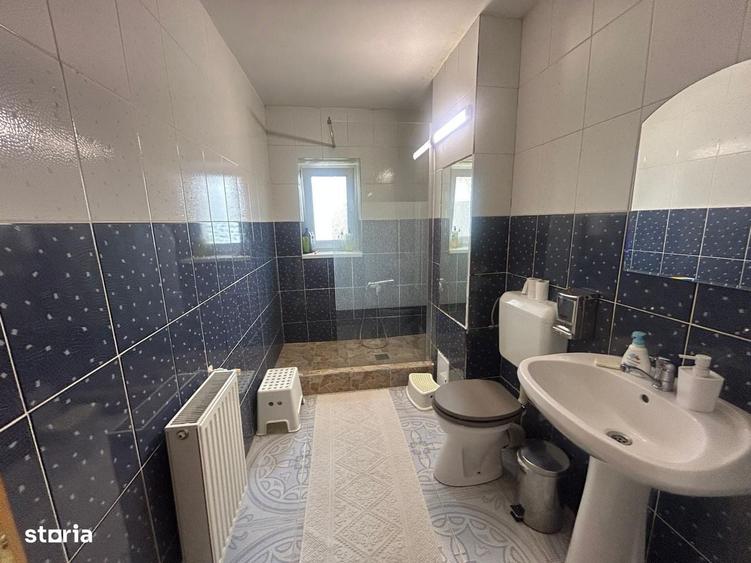 Apartament cu 4 camere în Central