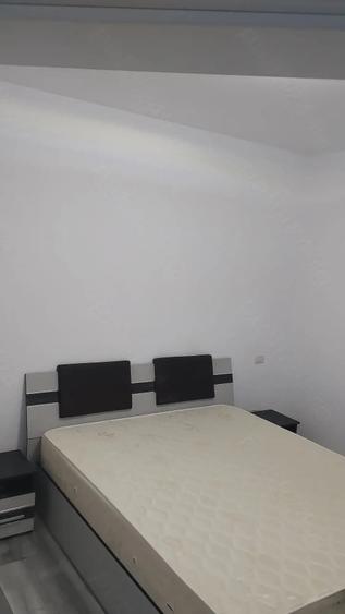 Apartament cu 2 camere decomandat în Valea Adâncă