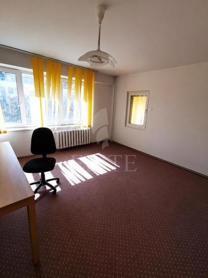 Apartament cu 3 camere decomandat în Gheorgheni
