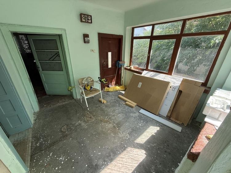 Casă cu 2 camere decomandat în Culciu