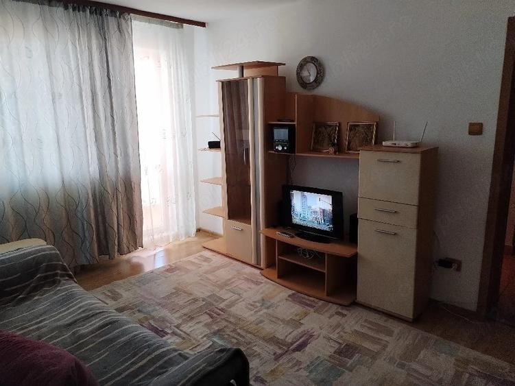 Inchiriere ap 2 camere Micro 5 - 1