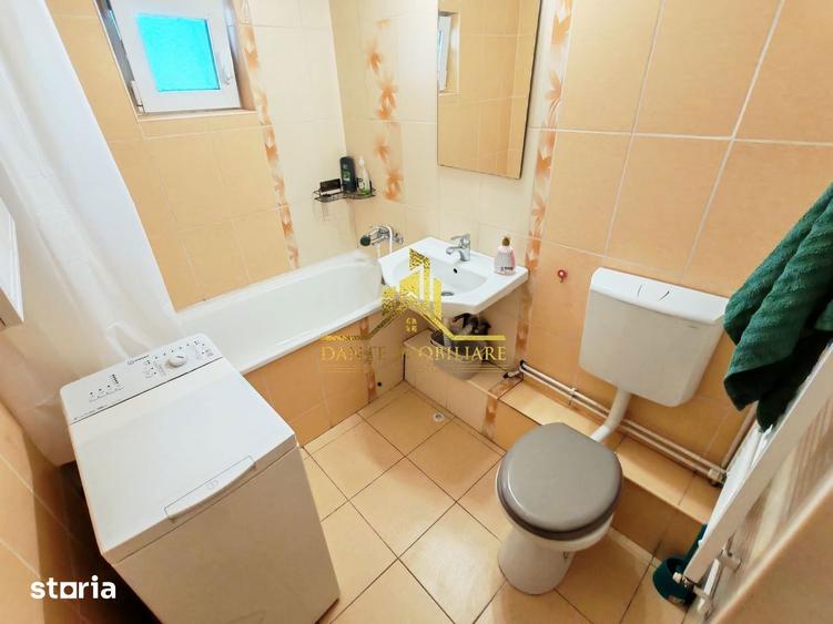 Apartament cu 2 camere decomandat, mobilat în Între Lacuri