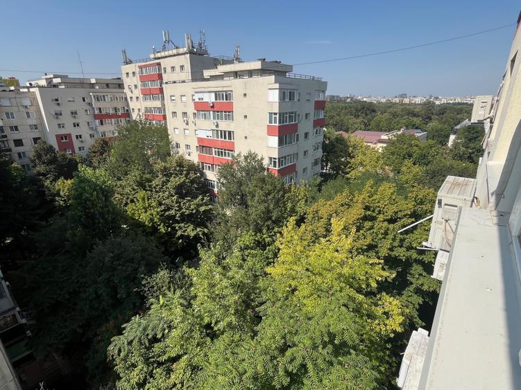 Apartament cu 2 camere decomandat în Brâncoveanu