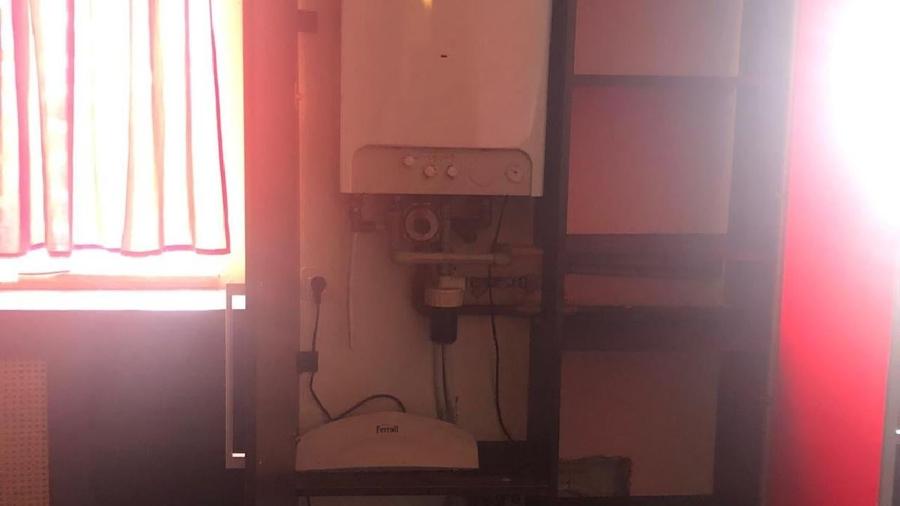 Apartament cu 6 camere decomandat în Străulești