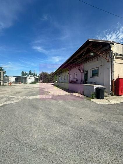Spațiu industrial, de 3,000 mp, în Est