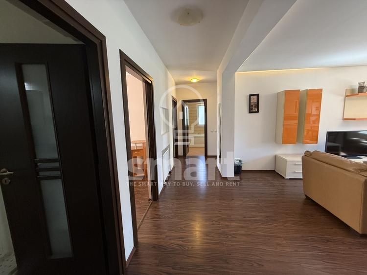 Apartament cu 4 camere semidecomandat în Bună Ziua