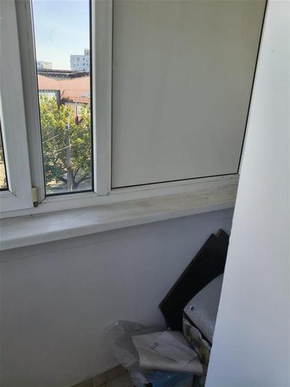 Apartament cu 2 camere decomandat, mobilat în Centru Civic