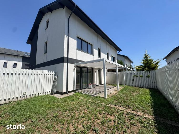 Casă cu 5 camere cu Teren 70 Mp în Central