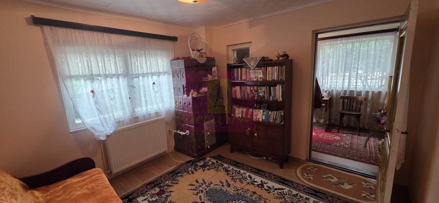 Casă individuală cu 5 camere cu Canalizare în Voila