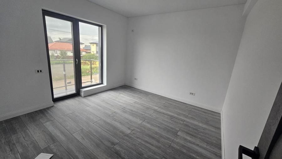 Casă individuală cu 4 camere cu Teren 300 Mp în Berceni