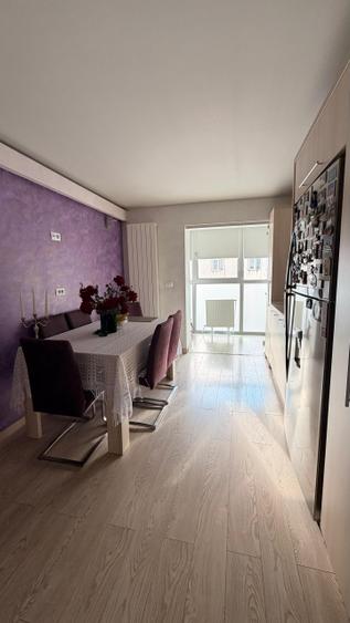 Apartament cu 5 camere decomandat, mobilat în George Enescu