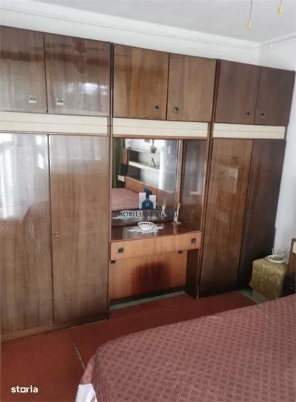 Apartament cu 3 camere decomandat în Apărătorii Patriei
