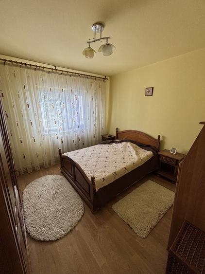 Apartament cu 2 camere decomandat în Exterior Vest