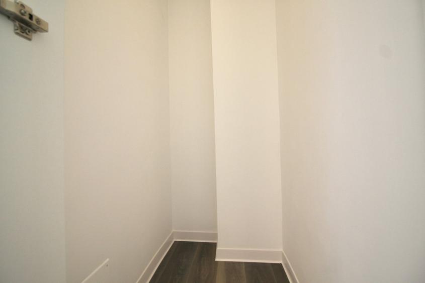 Apartament cu 3 camere decomandat în Teiul Doamnei
