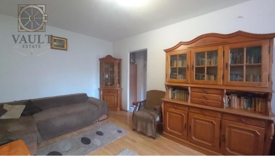 Apartament cu 4 camere semidecomandat, mobilat în Brâncoveanu — fotografia 1