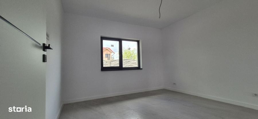 Casă cu 4 camere în Clinceni
