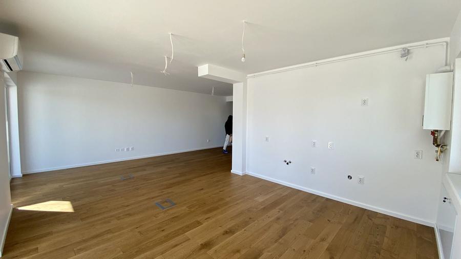 Penthouse cu 4 camere semidecomandat, mobilat în Șelimbăr