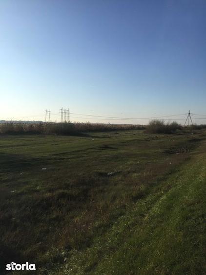Teren de 31500 mp, în Vădeni