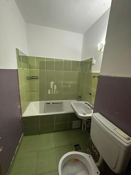 Garsonieră decomandată în Berceni