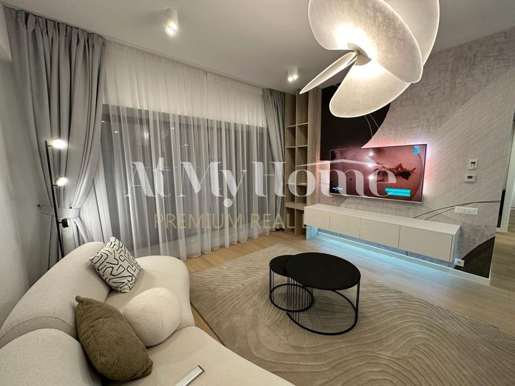 Apartament cu 3 camere decomandat, mobilat în Barbu Văcărescu
