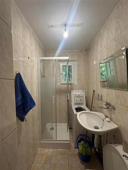 Apartament cu 2 camere nedecomandat în Podul de Piatră