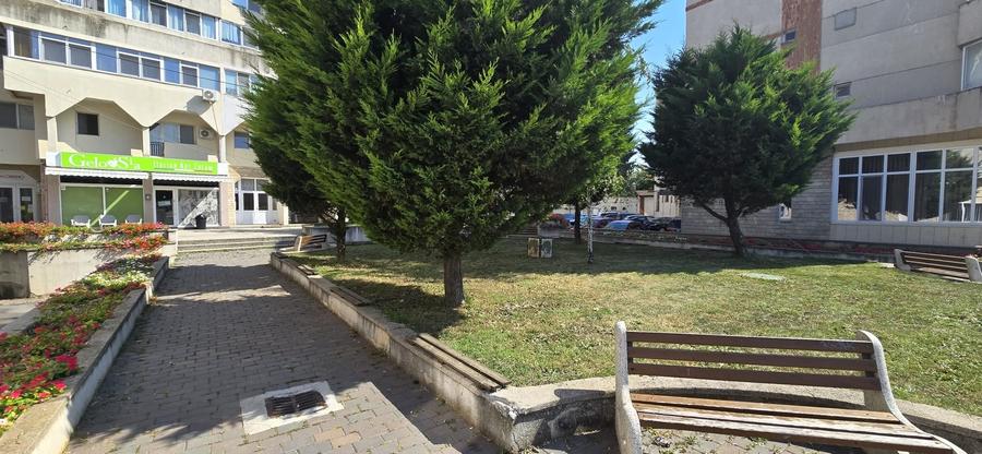 Spațiu comercial, de 108 mp, în Central
