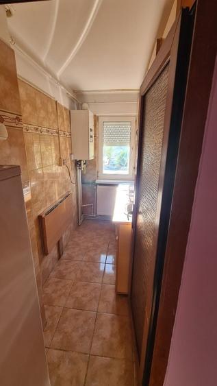 Apartament cu 2 camere semidecomandat în Exterior Vest