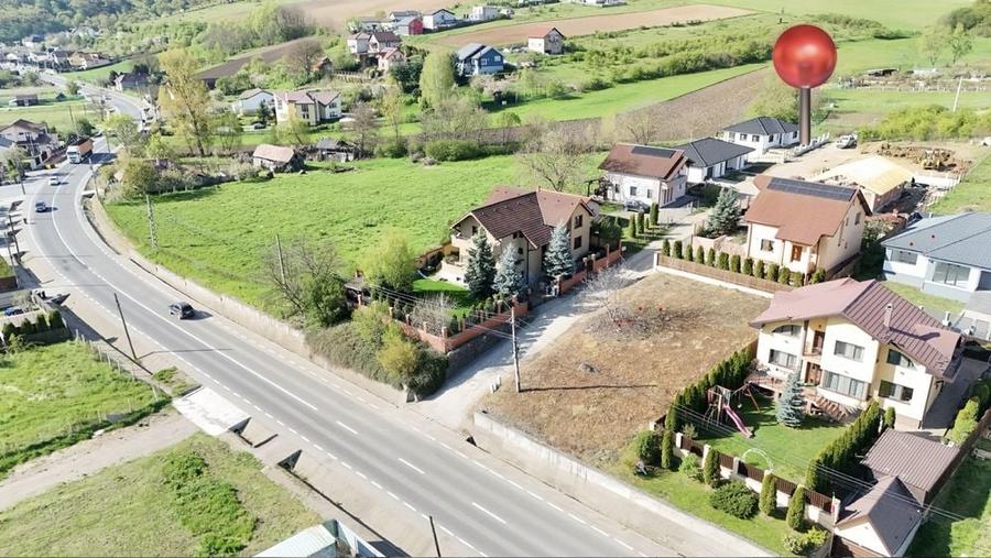 Teren de 445 mp, în Bărdești
