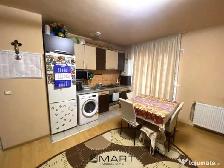 Apartament cu 3 camere decomandat în Gușterița
