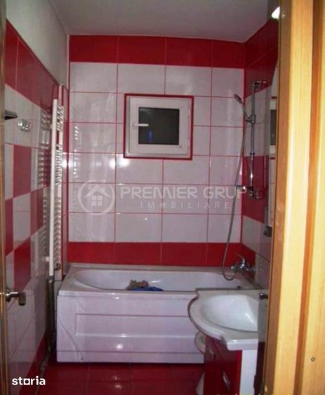 Apartament cu 3 camere decomandat în Dacia