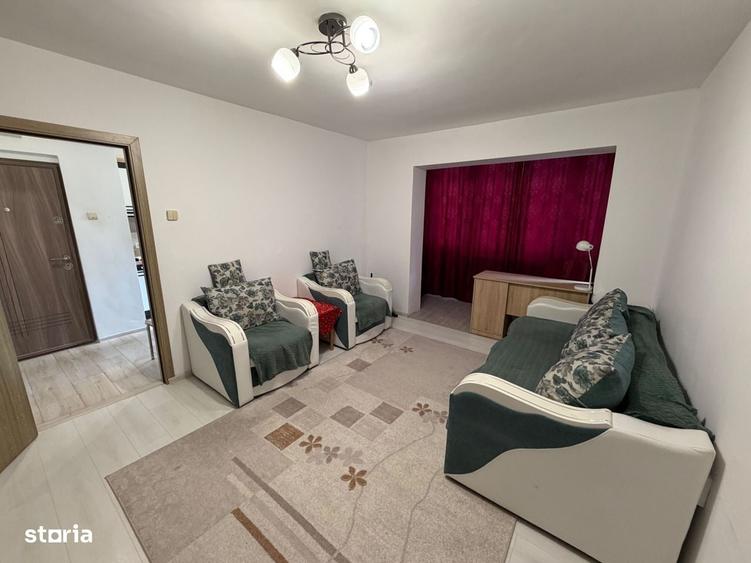 Apartament 2 camere, etaj 2 - zona Cetate - 1
