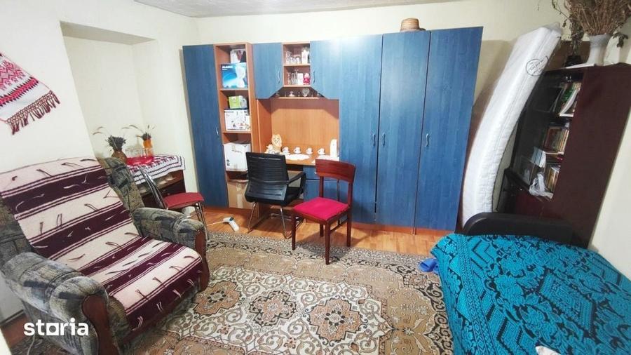 Casa individula ideal pentru 2 familii, P+E, Dambul Rotund - 12