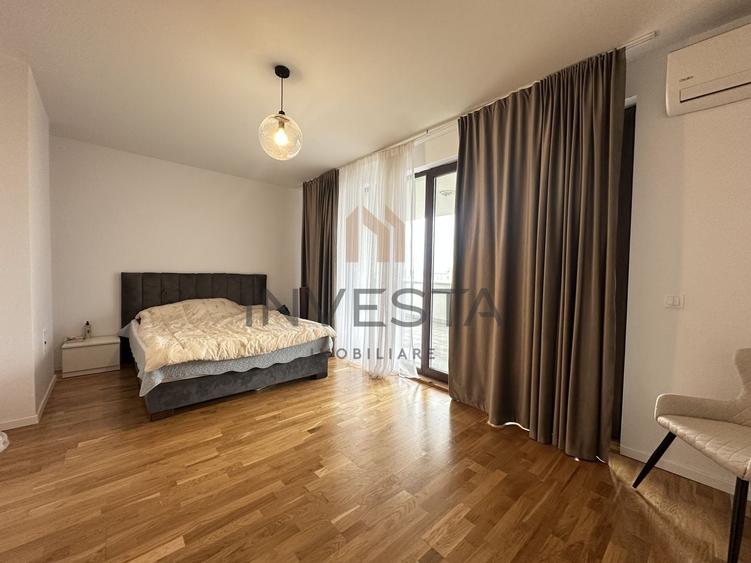 Apartament cu 4 camere semidecomandat, mobilat în Gheorgheni