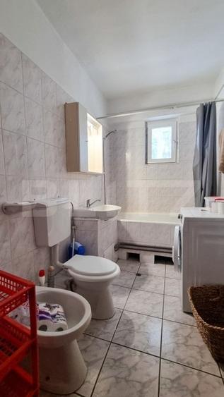 Apartament cu 4 camere decomandat, mobilat în Mănăștur