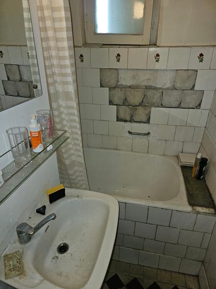 Garsonieră decomandată în Bucur Obor