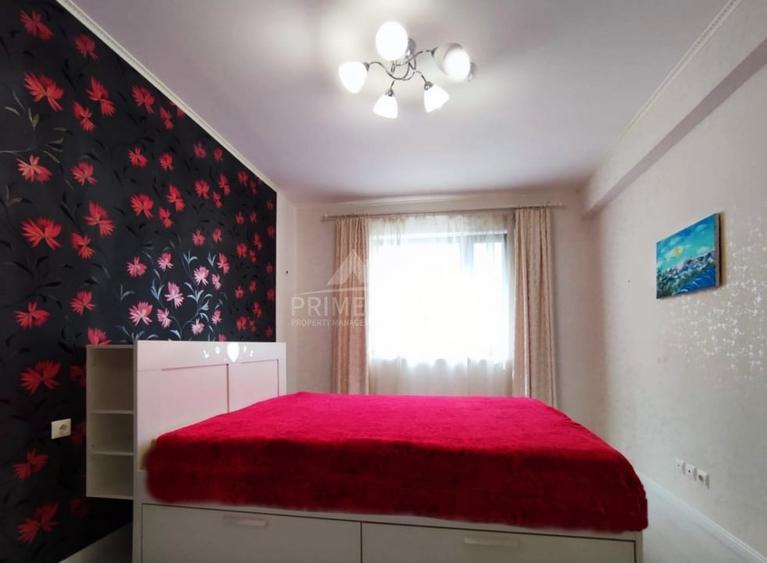 Apartament cu 3 camere semidecomandat, mobilat în Băneasa