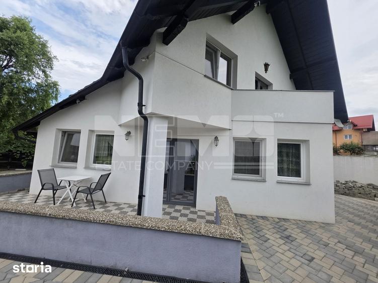 Casă cu 6 camere cu Teren 880 Mp în Central