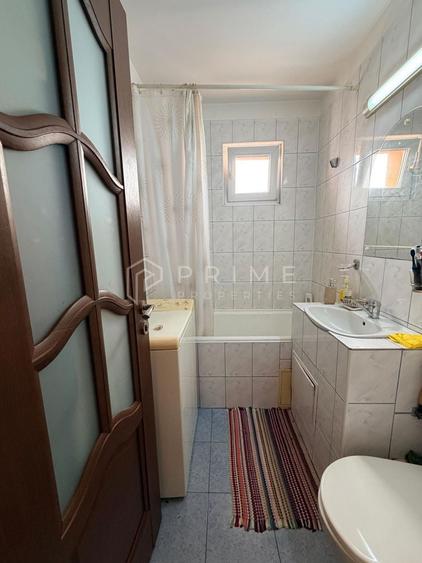 Apartament cu 2 camere decomandat în Dâmbu Pietros
