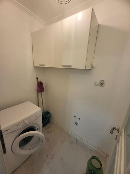 Apartament cu 2 camere semidecomandat în Florești