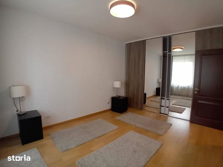 Apartament cu 3 camere semidecomandat, mobilat în Aviatorilor