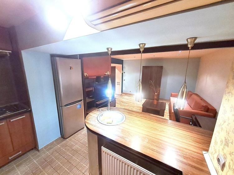 Apartament cu 1 camere, mobilat în P-ța Unirii